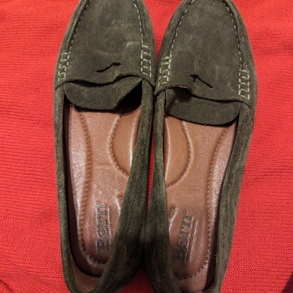 Born Malena Suede Driving Loafer - olive green color - Picture 2 of 5